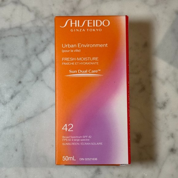 Shiseido Urban Environment Oil-Free Sunscreen SPF 42 (50mL) | NEW PRODUCT - Picture 1 of 2